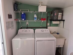 Building Photo - 6623 Arizona St