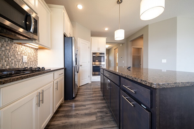 Building Photo - 15742 Everglade Ave