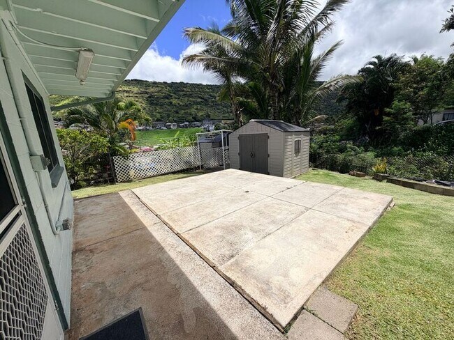 Building Photo - 1638 Ala Mahina Pl
