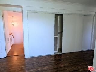 Building Photo - 4804 La Villa Marina