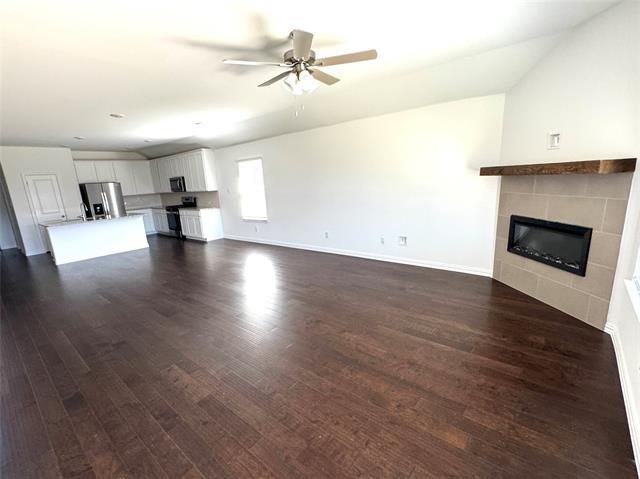 Building Photo - 1801 Rushpea Dr