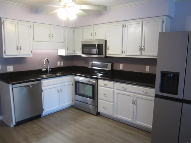 Building Photo - 5601 N Ocean Blvd