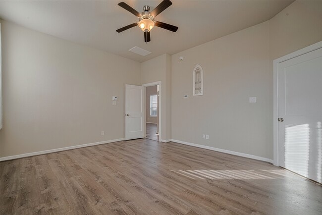 Building Photo - 7809 Axis Rdg Dr