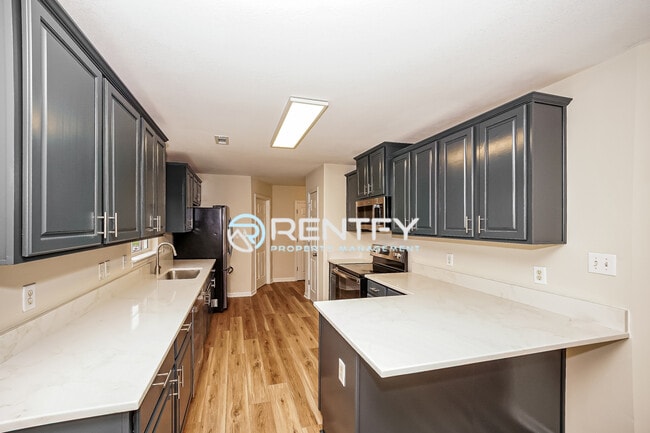 Building Photo - 2027 Quill Ct