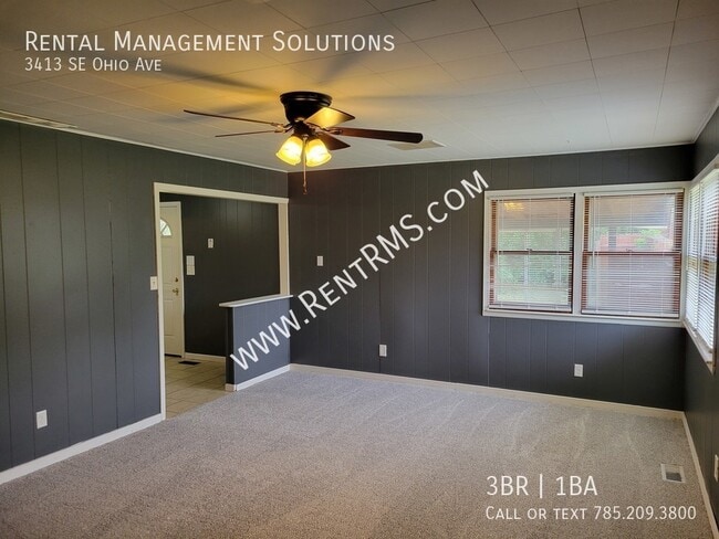 Building Photo - 3413 SE Ohio Ave