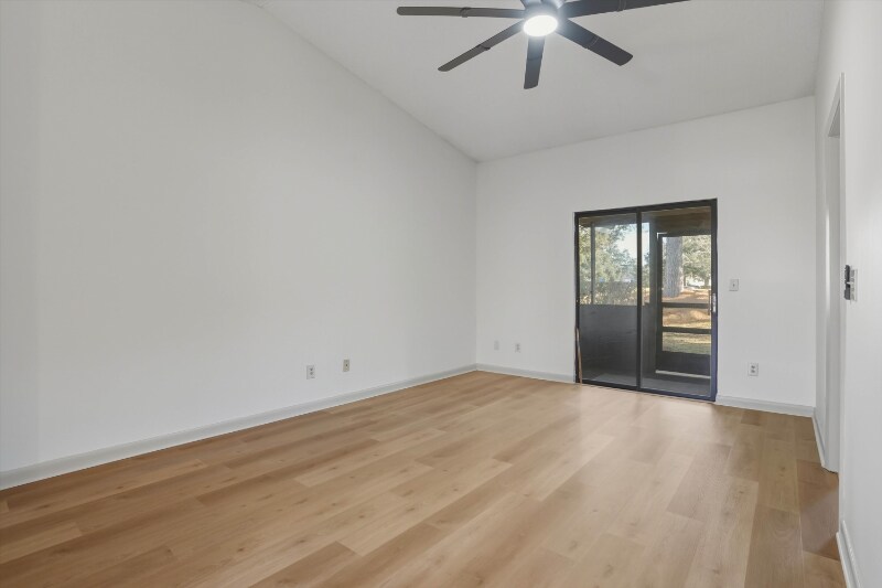 Building Photo - 8329 Derbyshire Pl