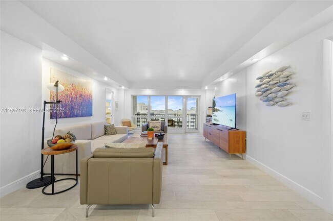 Building Photo - 5000 N Ocean Blvd