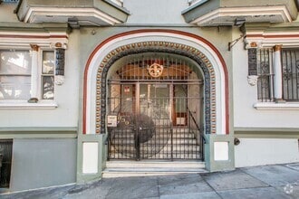 Building Photo - 839 Leavenworth