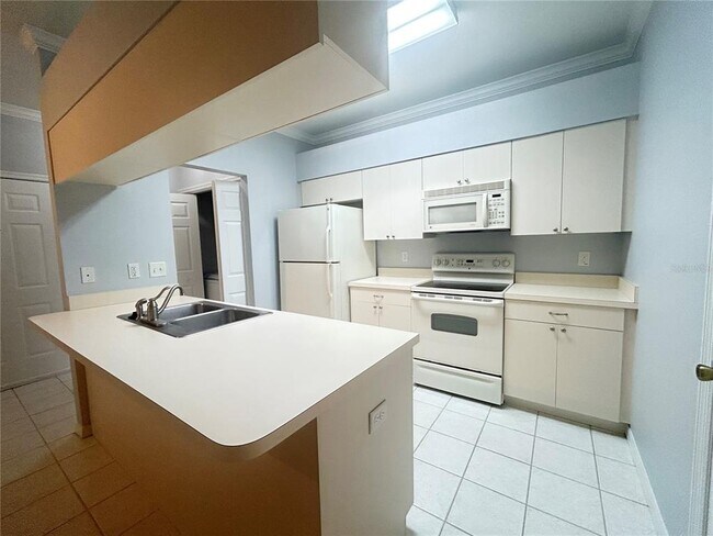 Building Photo - 1202 Eagle Pond Dr