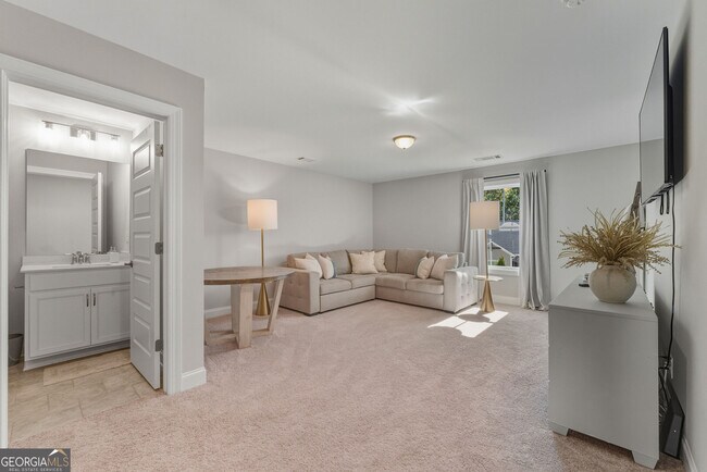 Building Photo - 1140 Providence Loop