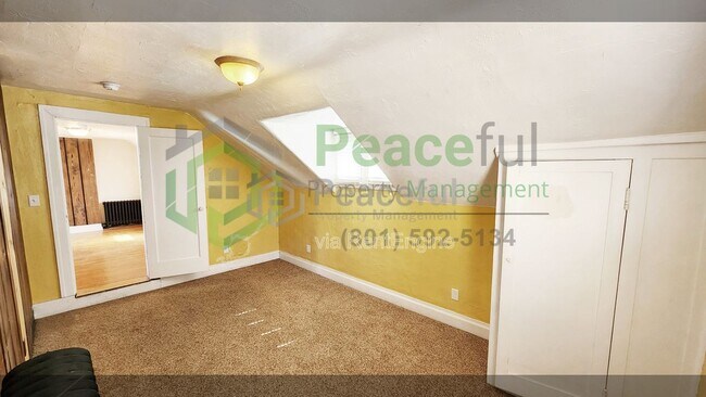 Building Photo - 347 S 800 E