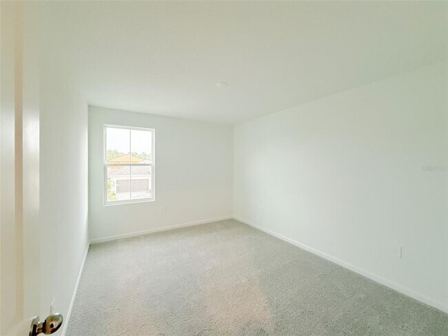 Building Photo - 4706 Golden Knight Blvd