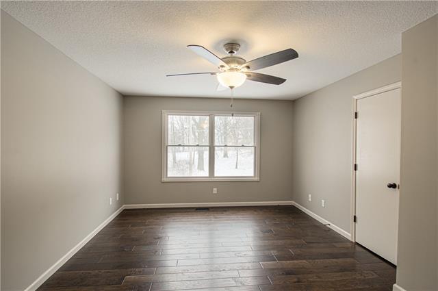 Building Photo - 3829 N 123rd Terrace