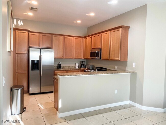 Primary Photo - 7310 Salerno Ct