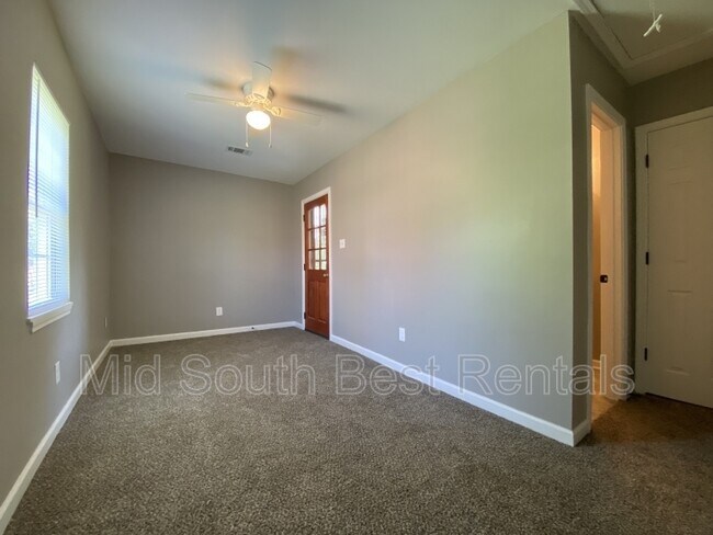 Building Photo - 2616 Deadrick Ave
