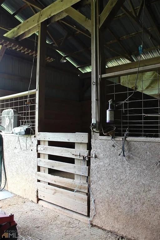 Building Photo - 333 GA-11