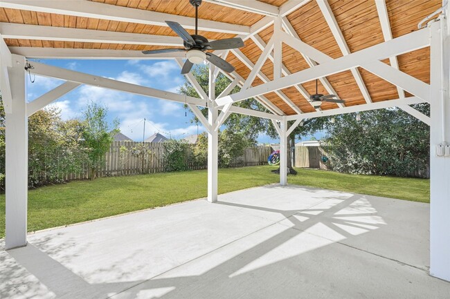 Building Photo - 18819 Forest Deer Rd