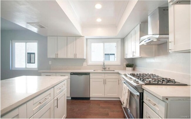 Building Photo - 17824 Killion St