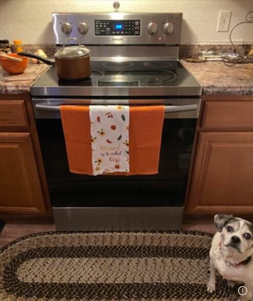 Building Photo - 1420 3rd Ave