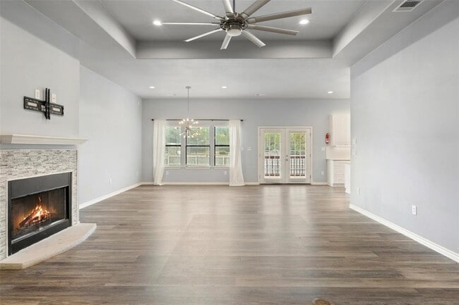 Building Photo - 1024 Daviot Dr