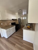 Building Photo - 10829 Kling St
