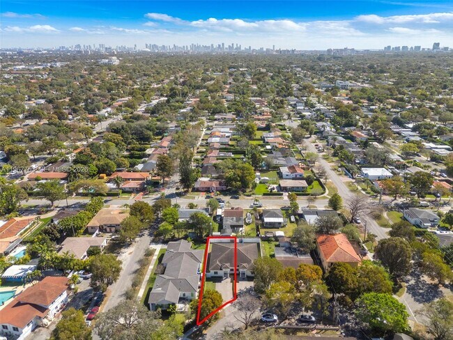 Building Photo - 1515 SW 65th Pl