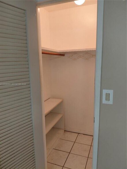 Building Photo - 1700 NW 58th Ter