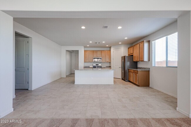 Building Photo - 2034 W Desert Frst Trl