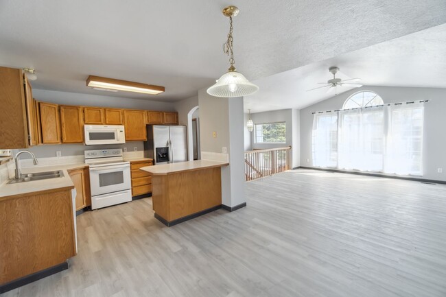 Building Photo - Single Family Home in Spokane Valley!!