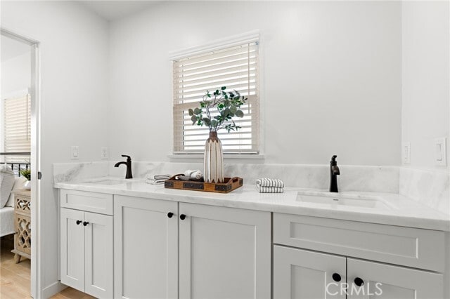 Building Photo - 267 Olive St