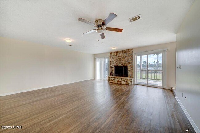 Building Photo - 306 Sukoshi Dr