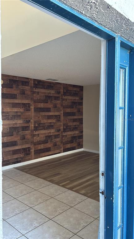 Building Photo - 4304 Creekside Blvd