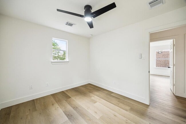 Building Photo - 4402 Twisting Pine Ct