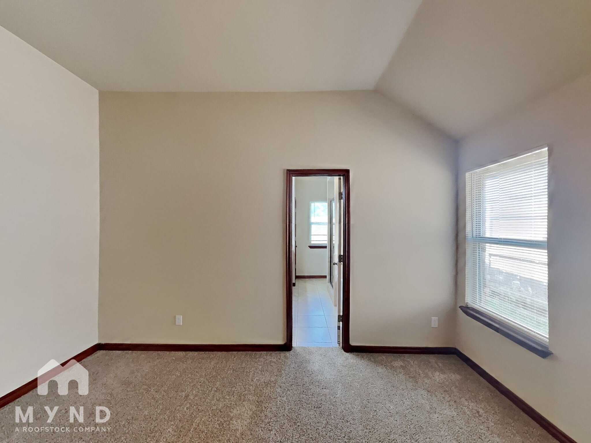 Building Photo - 3412 Valley Hollow