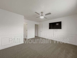 Building Photo - 641 N 30 E