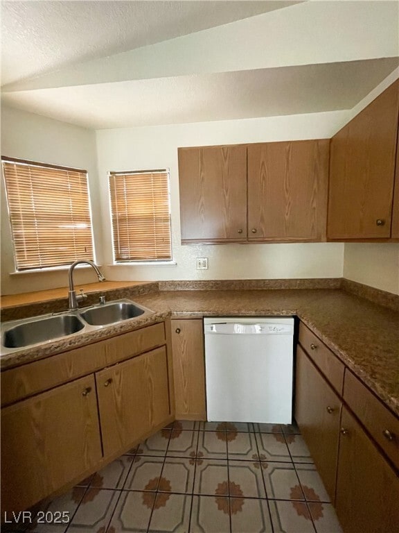 Building Photo - 7440 Lattimore Dr