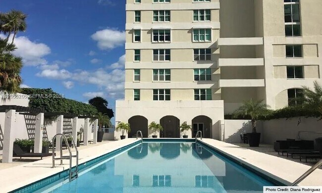 Building Photo - 800 Claughton Island Dr