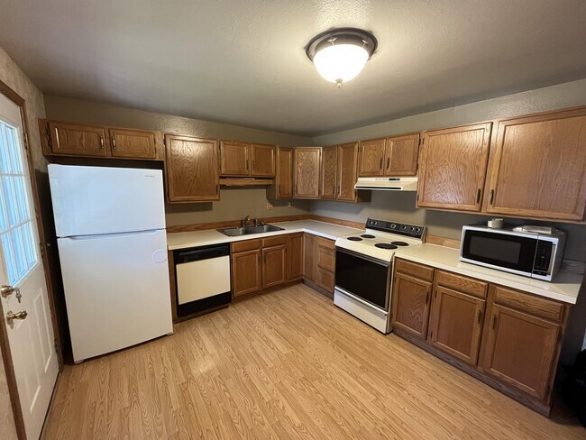 Building Photo - 6752 Quay Ct