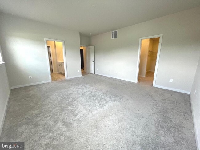 Building Photo - 2328 Hawkshill Dr