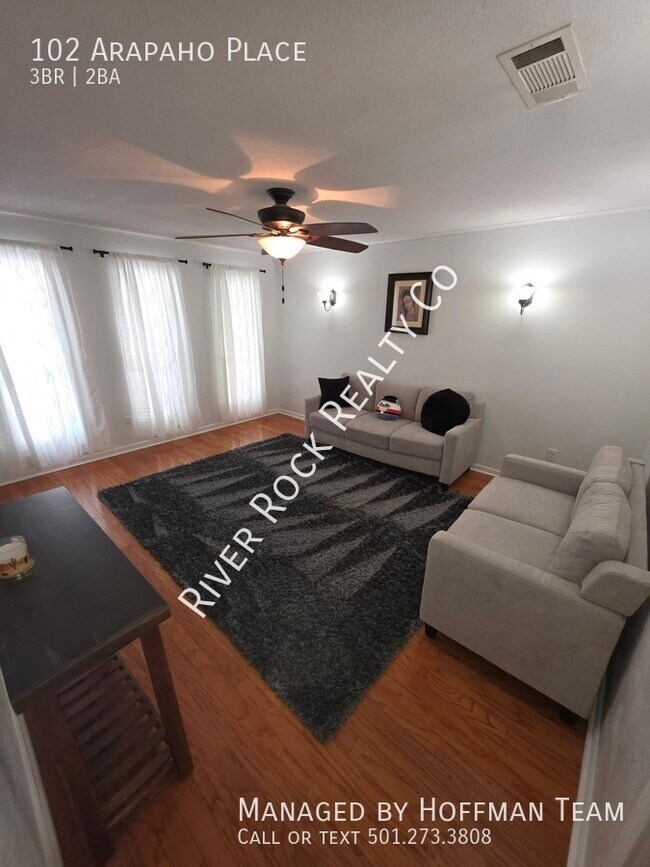 Building Photo - 102 Arapaho Pl