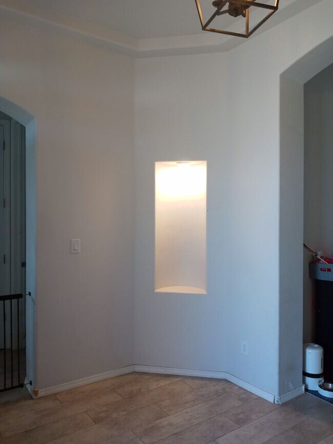 Building Photo - FOUR BEDROOM-SINGLE STORY-RIO RANCHO