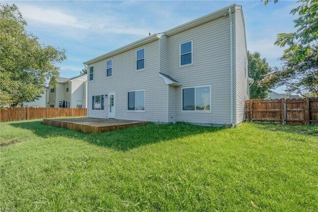 Building Photo - 3305 Fayette Dr