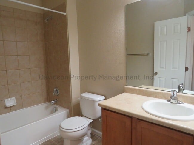 Building Photo - Cozy 3 Bedroom House in Stetson Hills