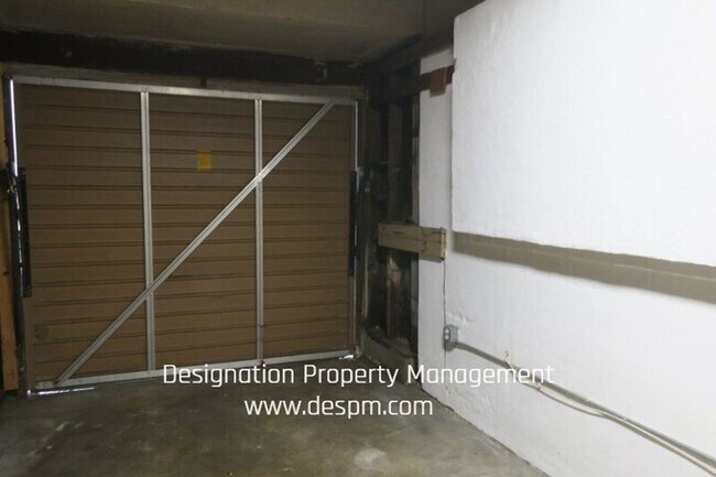 Building Photo - 1809 N Rose St
