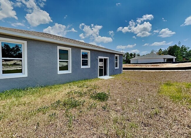 Building Photo - 15278 SW 65 Av Rd