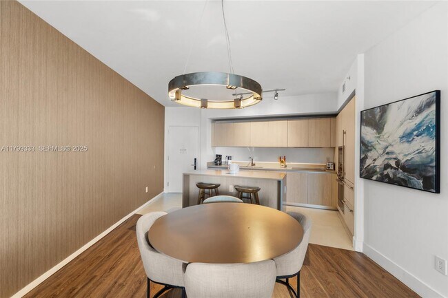 Building Photo - 4111 S Ocean Dr