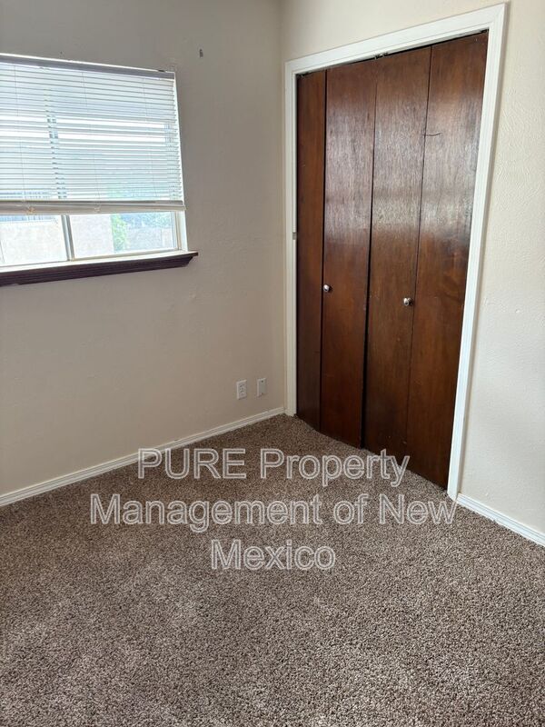 Building Photo - 12400 Hardin Ct NE