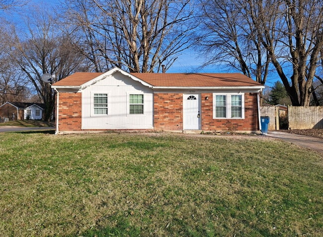 Primary Photo - 10501 Millers Ln