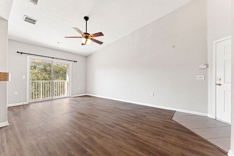 Building Photo - 5201 Playpen Dr