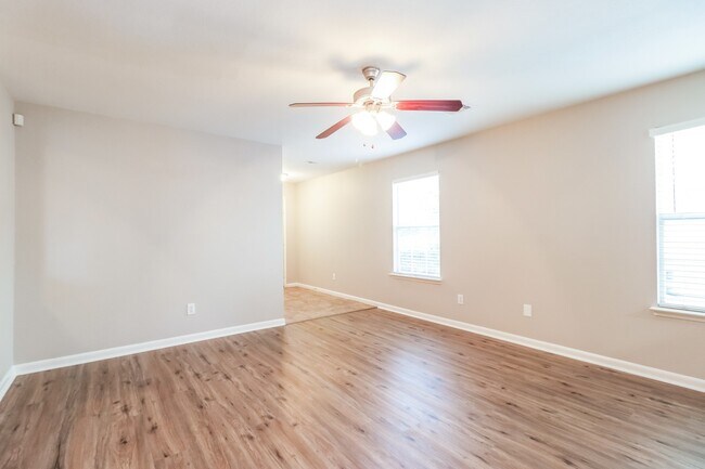 Building Photo - 21610 Forestlight Ct